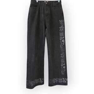 Forever 21 Women’s Embroidered Hem Black Jeans – Size 27 (US 4)